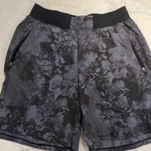 Men’s lululemon license to train short 7” linerless